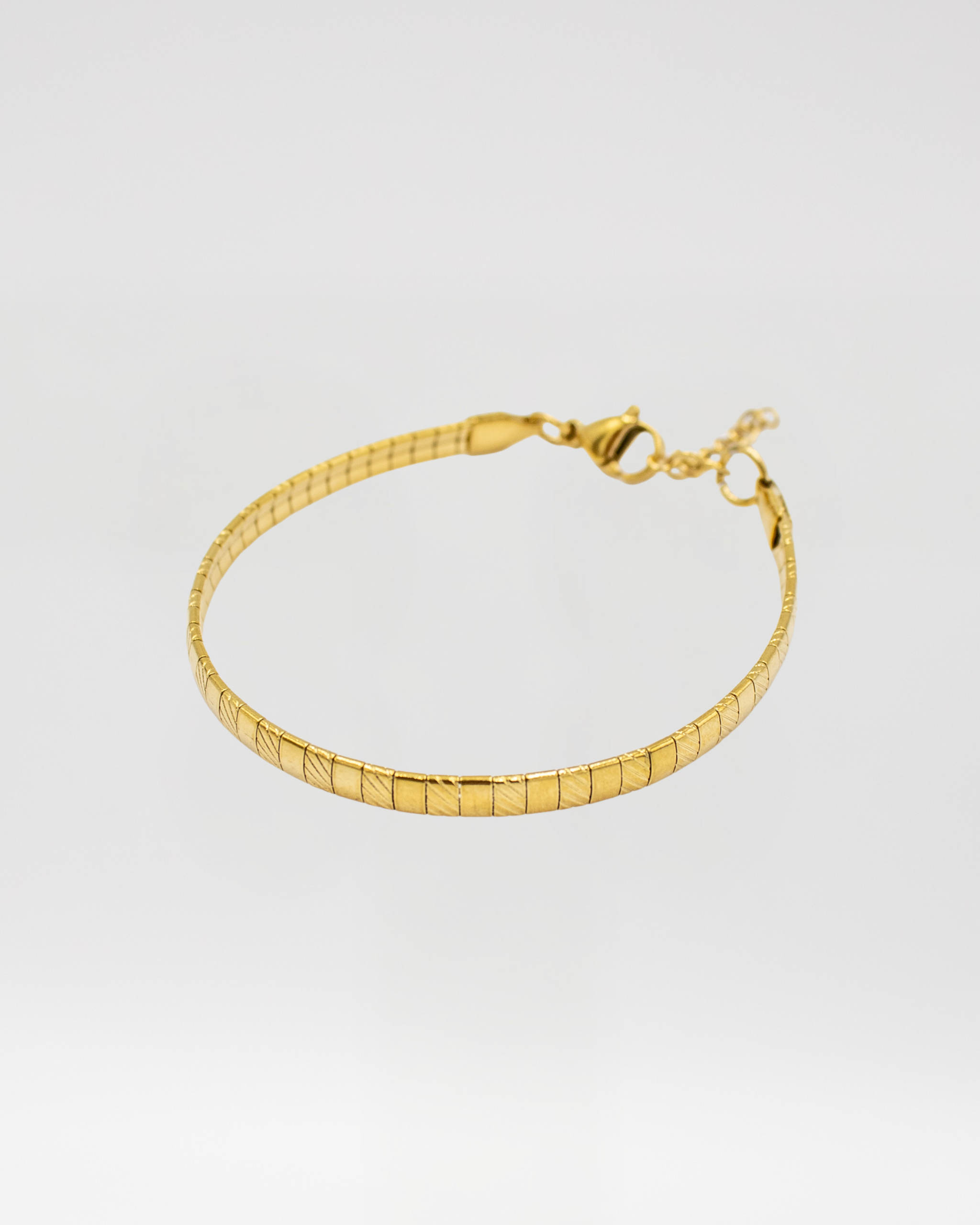 Linear Chain Bracelet
